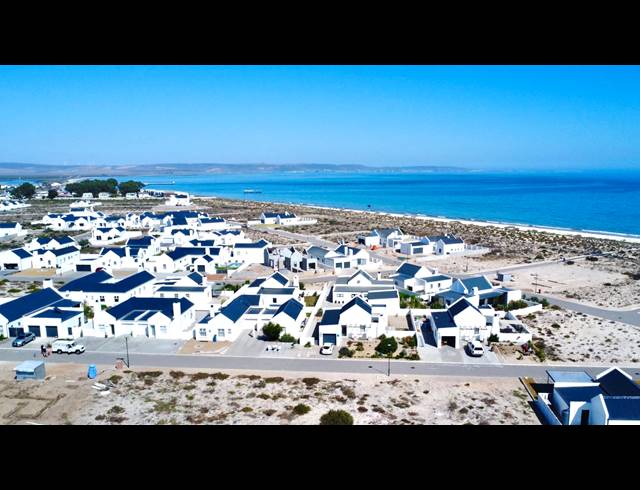 3 BEDROOM HOUSE FOR SALE IN ATLANTIC WAVES ESTATE